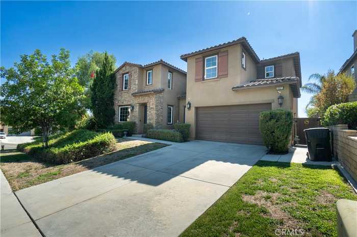 photo 2: 16921 Blue Bird Place, Riverside CA 92503