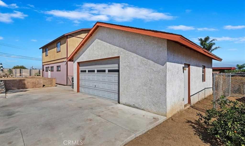 photo 3: 2850 Hillside Avenue, Norco CA 92860