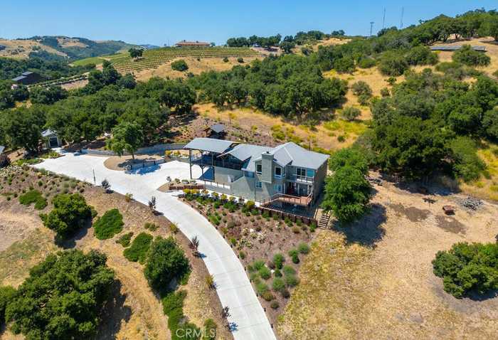 photo 2: 2372 Our Hill Lane, Paso Robles CA 93446