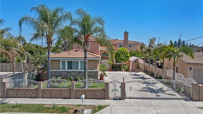 photo 2: 4348 Center Street, Baldwin Park CA 91706