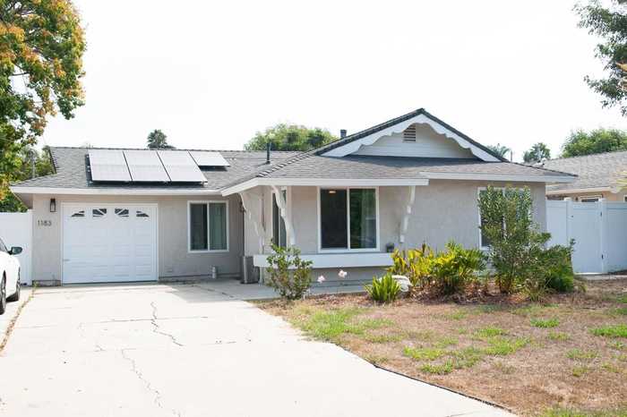 photo 2: 1183 Woodrail Drive, Vista CA 92083