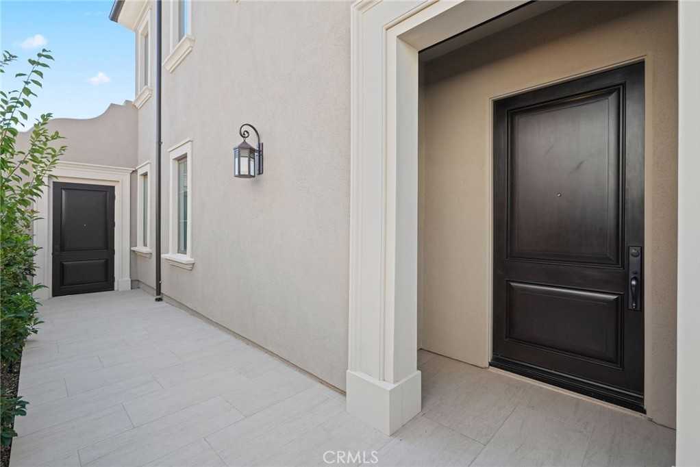 photo 3: 107 Summerland, Irvine CA 92602