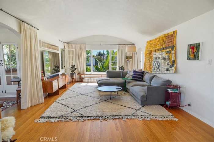 photo 1: 933 S Curson Avenue, Los Angeles CA 90036