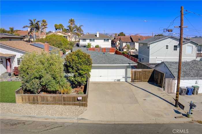 photo 1: 234 N 12th Street, Grover Beach CA 93433