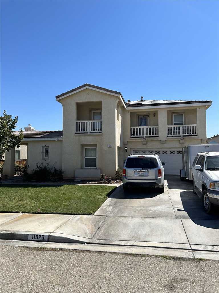 photo 1: 11923 Autumn Wind Lane, Victorville CA 92392