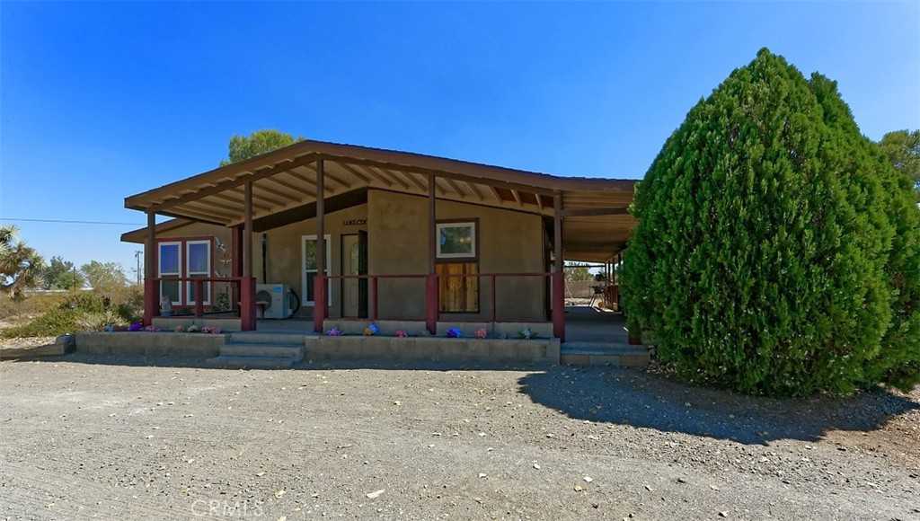 photo 3: 4237 Marco Road, Phelan CA 92371