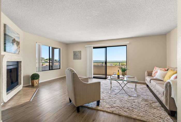 photo 2: 2050 Pacific Beach Drive Unit 107, San Diego CA 92109