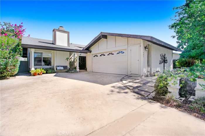 photo 1: 647 Windham Drive, Claremont CA 91711