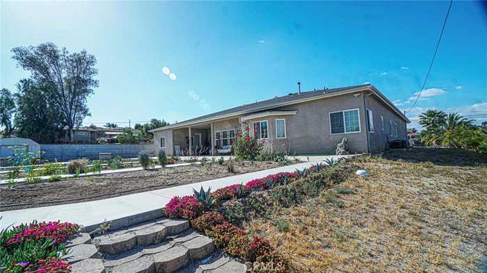 photo 25: 19049 Warren Road, Riverside CA 92508