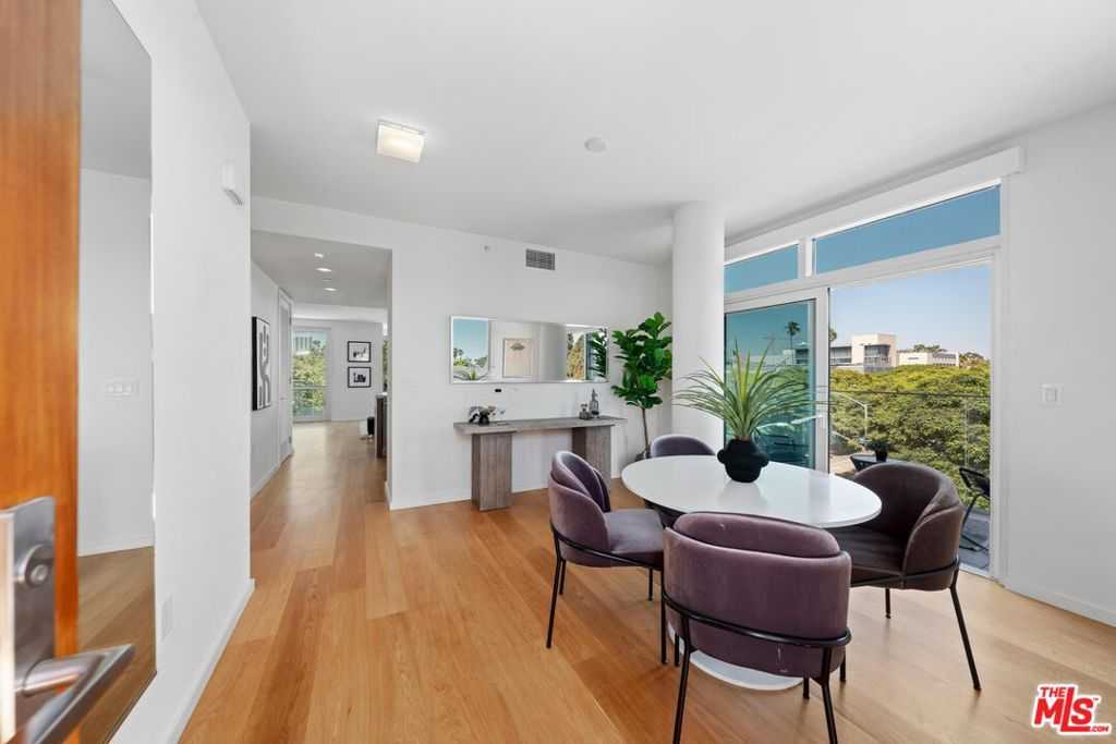 photo 3: 1705 Ocean Avenue Unit 415, Santa Monica CA 90401