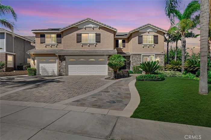 photo 1: 303 Sunburst Lane, Corona CA 92879