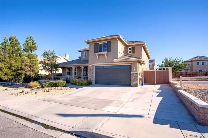 photo 2: 12467 Verano Street, Victorville CA 92392