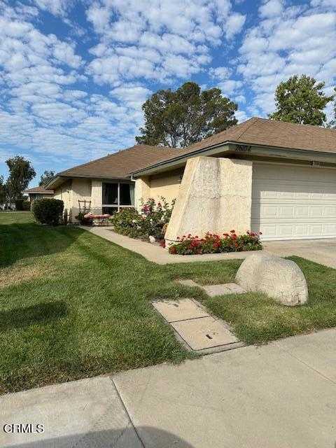 photo 1: 26104 Village 26, Camarillo CA 93012