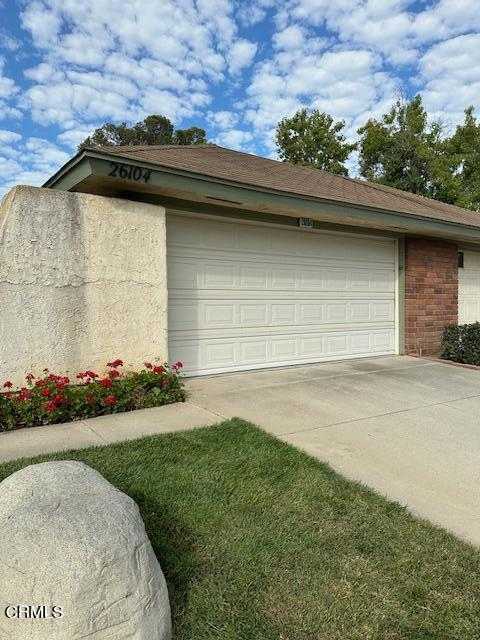 photo 2: 26104 Village 26, Camarillo CA 93012