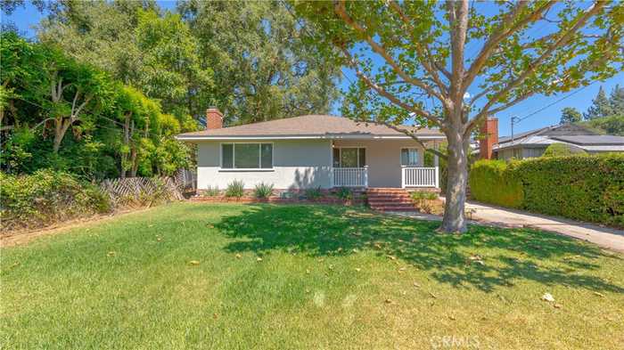 photo 1: 1525 Verdugo Boulevard, La Canada Flintridge CA 91011