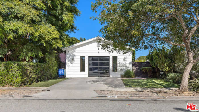 photo 1: 4210 McConnell Boulevard, Culver City CA 90066