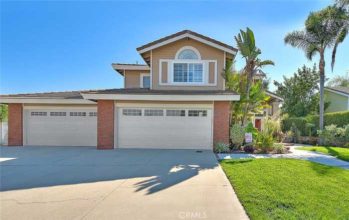 photo 2: 21800 D Baglio Way, Yorba Linda CA 92887