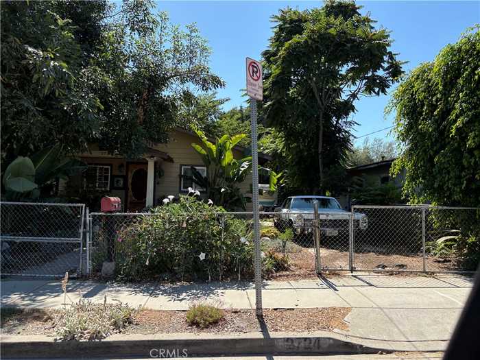 photo 2: 2724 Queen Street, Los Angeles CA 90039