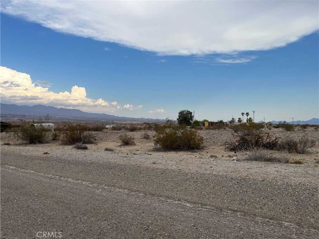 photo 2: lot 67 on Sunrise, Needles CA 92363