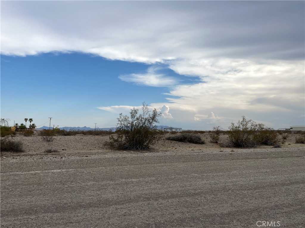 photo 3: lot 67 on Sunrise, Needles CA 92363