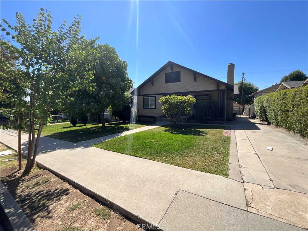 photo 2: 6217 Friends Avenue, Whittier CA 90601