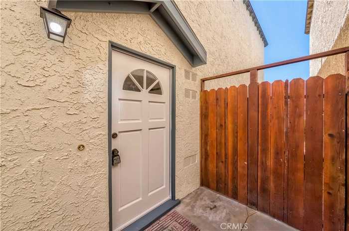 photo 2: 1705 Steinhart Avenue, Redondo Beach CA 90278