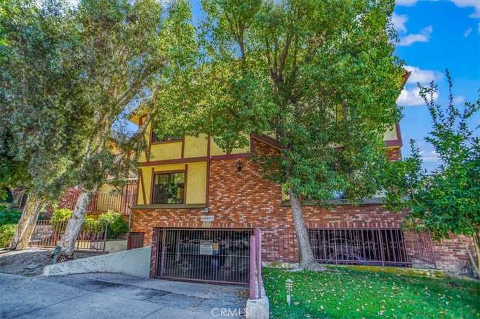 photo 1: 1162 Winchester Avenue, Glendale CA 91201