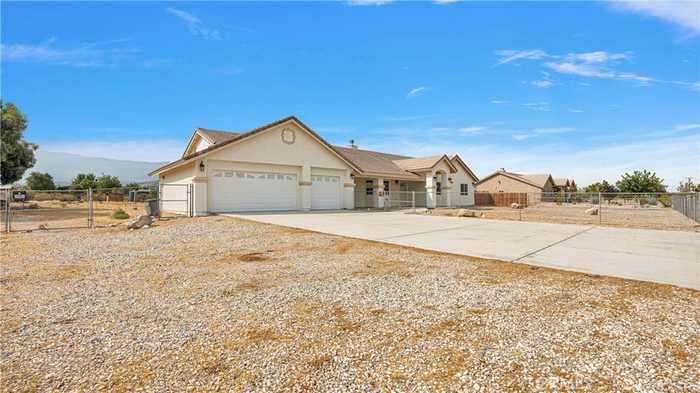 photo 2: 32455 Sherwood Street, Lucerne Valley CA 92356