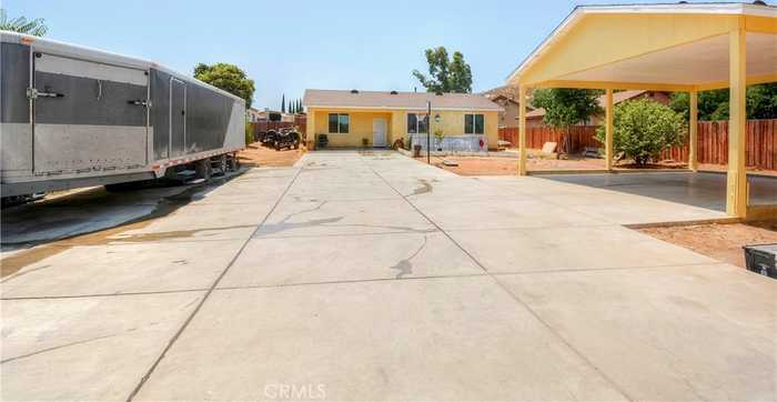 photo 2: 4320 Ambs Drive, Riverside CA 92505