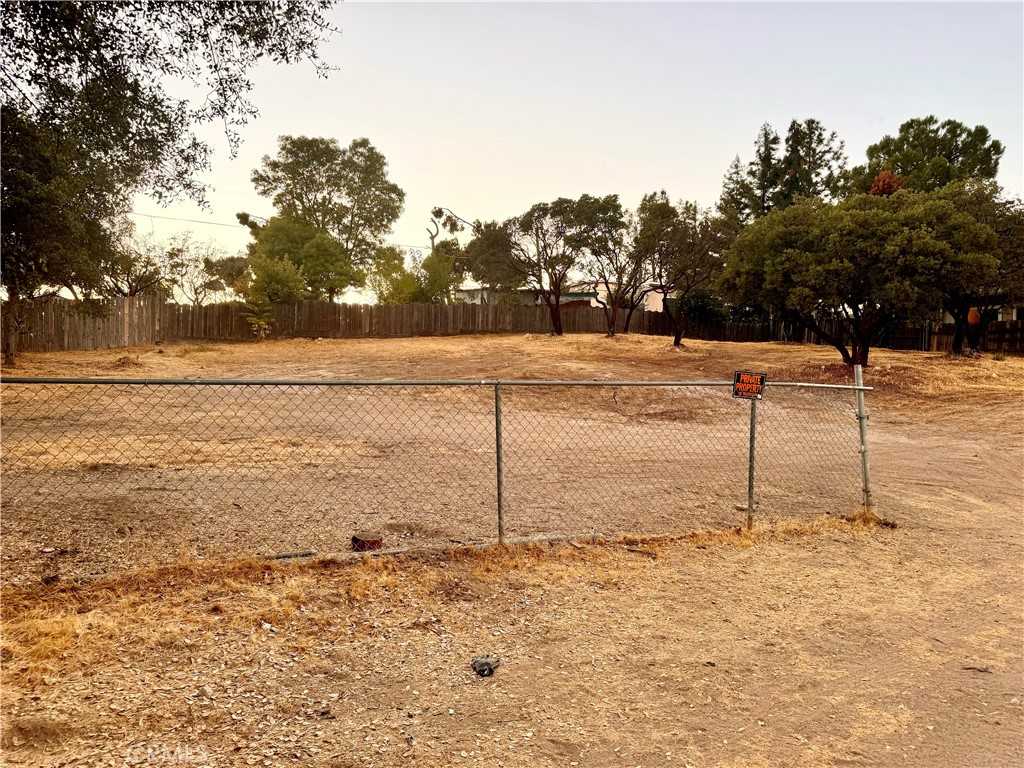 photo 1: 3429 2nd Street, Clearlake CA 95422