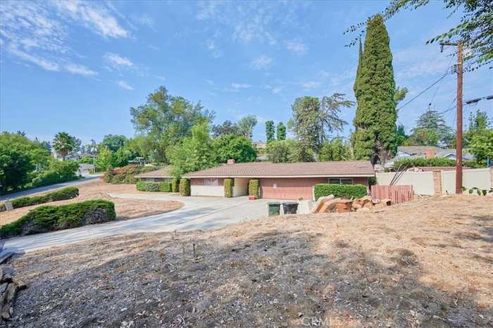 photo 2: 3209 Lakeknoll Drive, Fullerton CA 92835