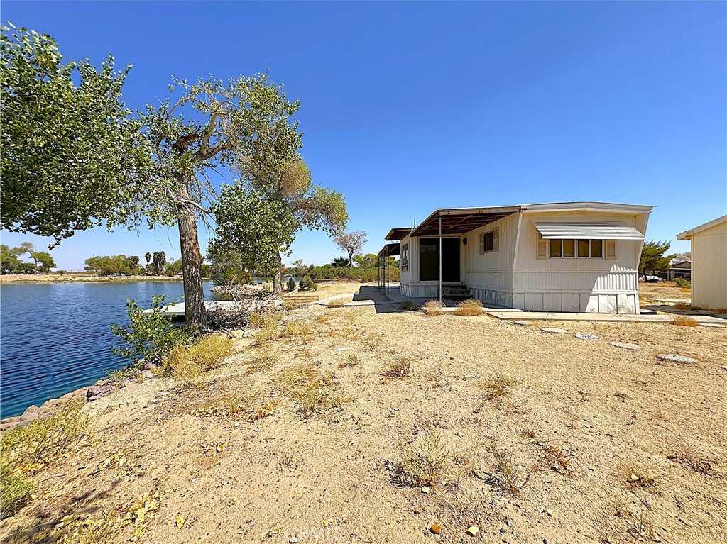 photo 1: 45574 Twin Lakes Drive, Newberry Springs CA 92365