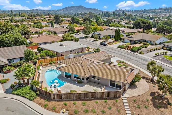 photo 40: 17145 Prado Place, San Diego CA 92128