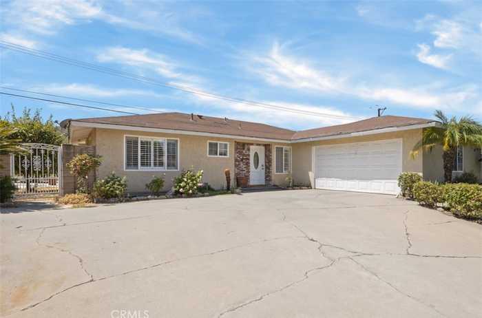 photo 2: 16516 Montbrook Street, La Puente CA 91744