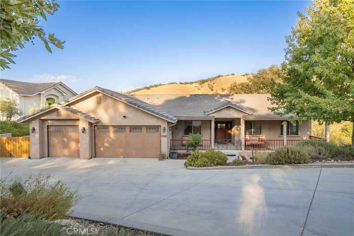 photo 1: 9938 Flyrod Drive, Paso Robles CA 93446