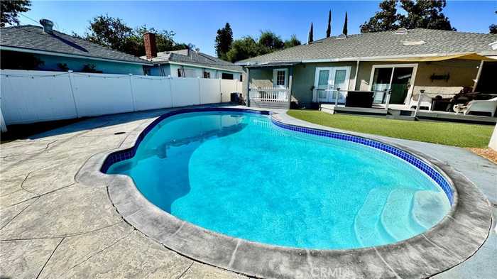 photo 25: 19138 Hartland Street, Reseda CA 91335