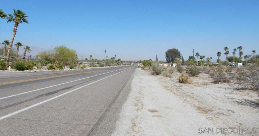 photo 3: 301 Palm Canyon Dr, Borrego Springs CA 92004