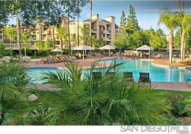 photo 1: 5550 OWENSMOUTH AVENUE Unit 214, Woodland Hills CA 91367