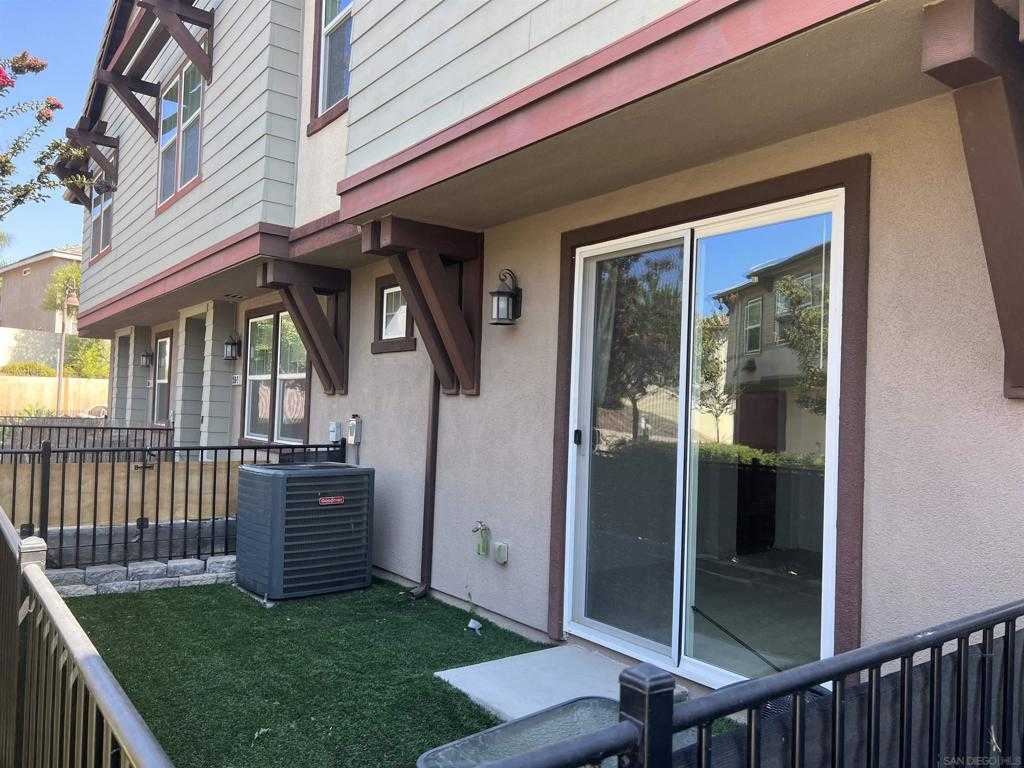 photo 2: 1510 WINTER LANE Unit 3, Chula Vista CA 91915