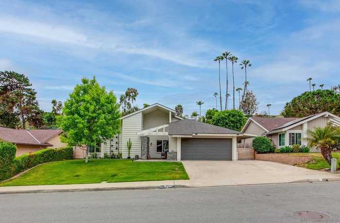 photo 1: 1751 Woodbine Place, Oceanside CA 92054