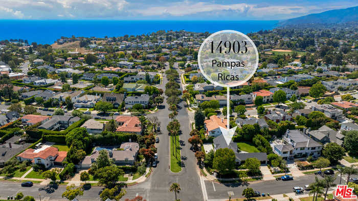 photo 2: 14903 Pampas Ricas Boulevard, Pacific Palisades CA 90272