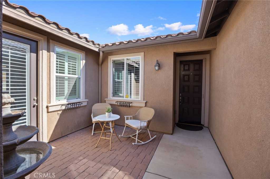 photo 3: 12073 Geode Street, Jurupa Valley CA 91752