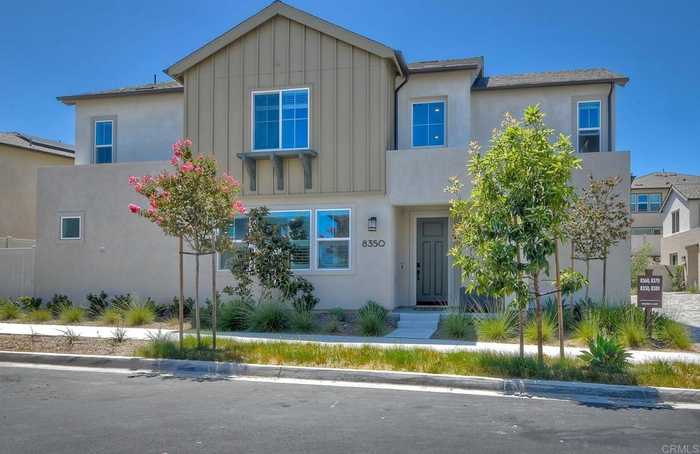 photo 1: 8350 Waverly Ln, San Diego CA 92129