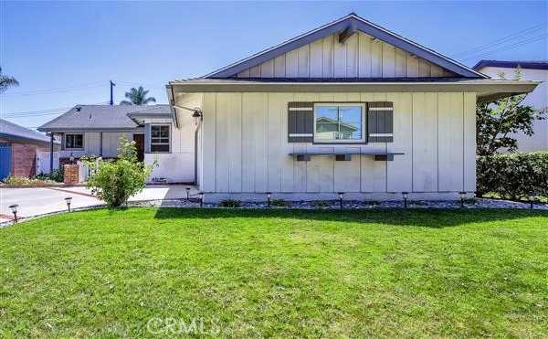 photo 2: 4306 W 230th Place, Torrance CA 90505