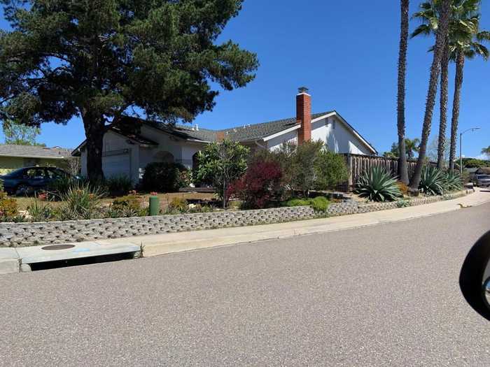 photo 1: 161 Countryhaven Rd, Encinitas CA 92024