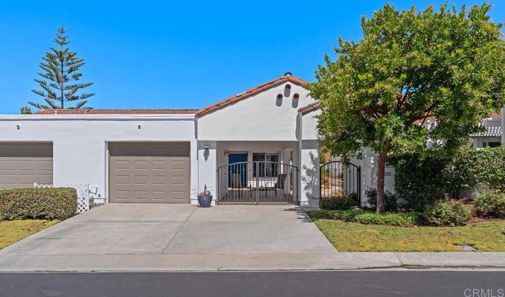 photo 2: 5032 Santorini Way, Oceanside CA 92056