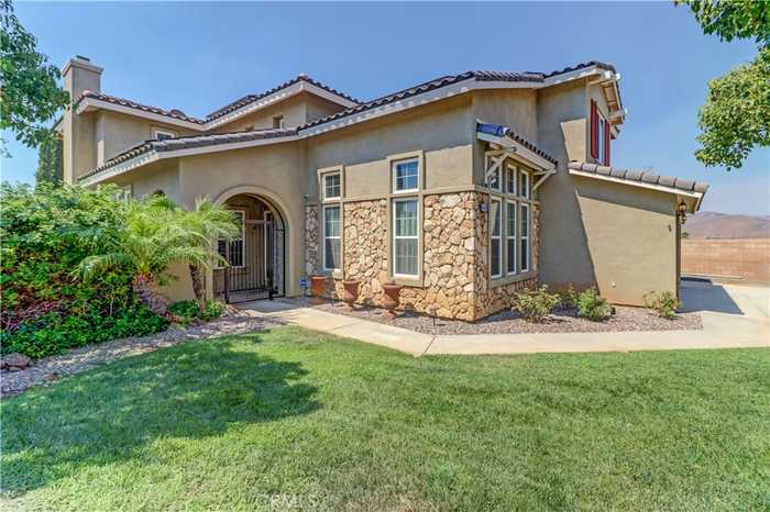 photo 73: 5433 Sunset Ridge Dr, Jurupa Valley CA 92509