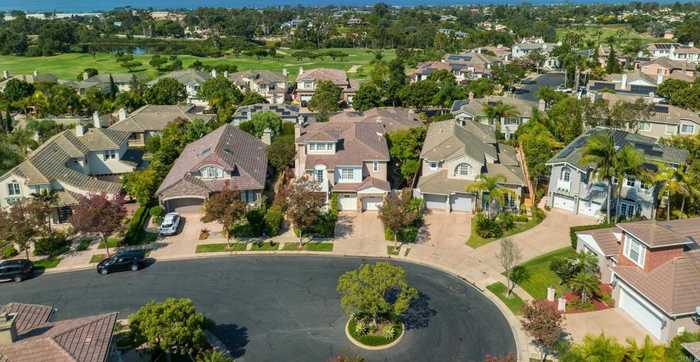 photo 2: 740 Rihely Place, Encinitas CA 92024