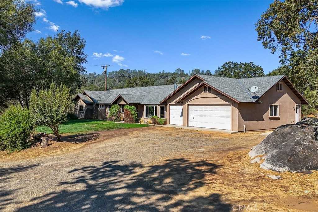 photo 1: 4283 Ashworth Road, Mariposa CA 95338