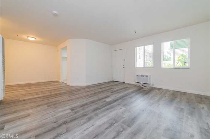 photo 1: 6140 Rugby Avenue Unit 124, Huntington Park CA 90255